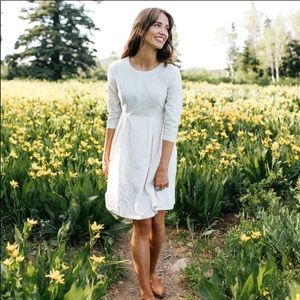 Clad & Cloth dress with side pockets. NWT. Size S.